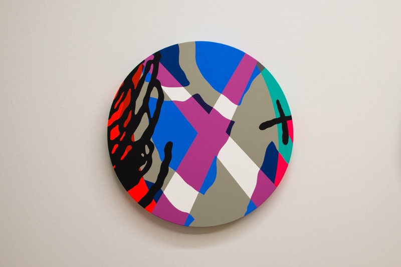 kaws activity trap galerie perrotin tokyo japan art artwork exhibit exhibition paintings sculptures hajime sorayama takashi murakami