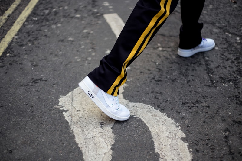 London Street Style March 2018 Footwear Round 1 Sneakers Shoes Trainers Kicks Levis x Nike Air Jordan 4 Navy Black Pigeon SB Dunk Low Sketchers Air Jordan 1 x Off-White White Virgil Abloh Yeezy Powerphase Black Bapestas Golf Le Fleurs Blue Pink Vetements Reebok Instapump Converse Fragment Sacai All Stars J.W. Anderson Converse Nike Lunar Force 1 Acronym 17 Nike Air Monarch