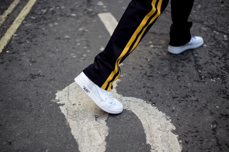 London Street Style March 2018 Footwear Round 1 Sneakers Shoes Trainers Kicks Levis x Nike Air Jordan 4 Navy Black Pigeon SB Dunk Low Sketchers Air Jordan 1 x Off-White White Virgil Abloh Yeezy Powerphase Black Bapestas Golf Le Fleurs Blue Pink Vetements Reebok Instapump Converse Fragment Sacai All Stars J.W. Anderson Converse Nike Lunar Force 1 Acronym 17 Nike Air Monarch