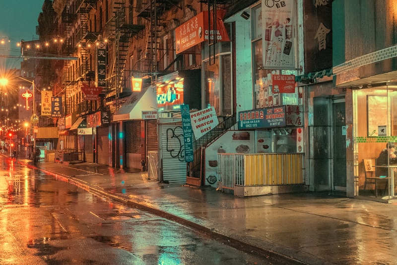 CHINAR SHADE : A RAINY DAY IN MANHATTAN , NEW YORK