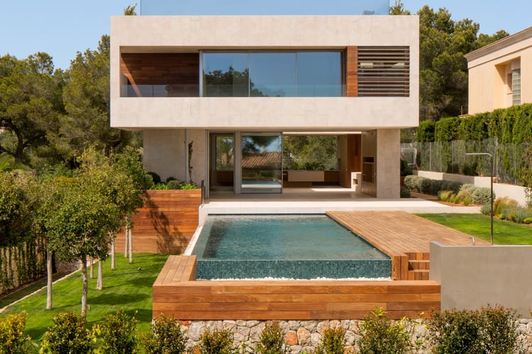 Spain's M3 House Emphasizes Privacy & Unbelievable Views
