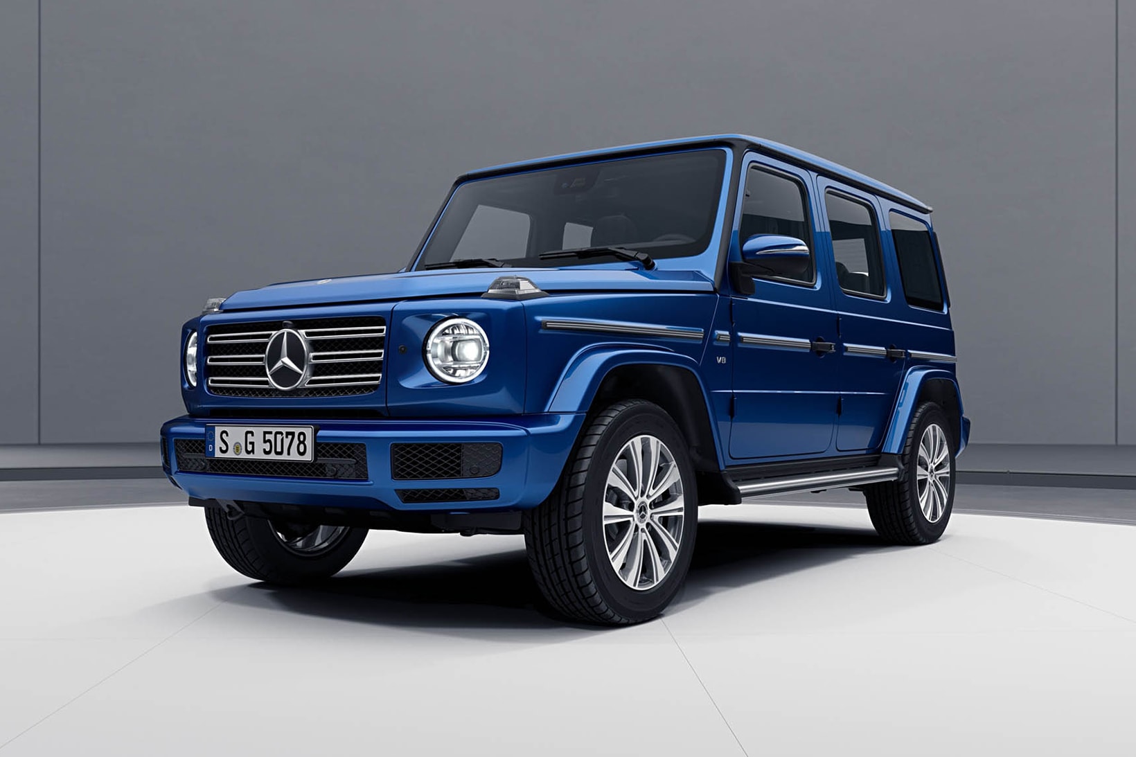 Mercedes Benz G Class Stainless Steel Package option 2018 car body detailing tease 500 v8