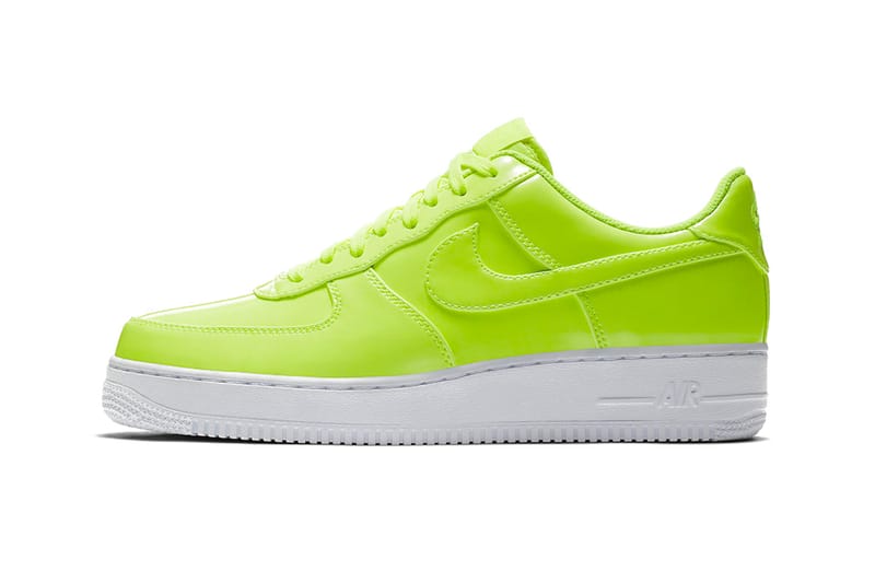 neon green nike af1