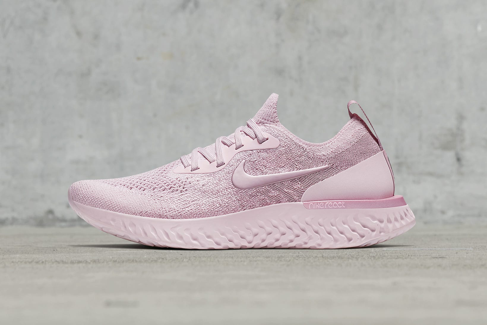 nike running epic react in grey and pink