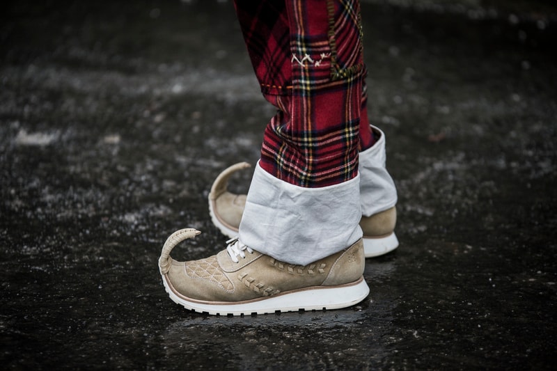 Paris Fashion Week Fall Winter 2018 Street Style street snaps