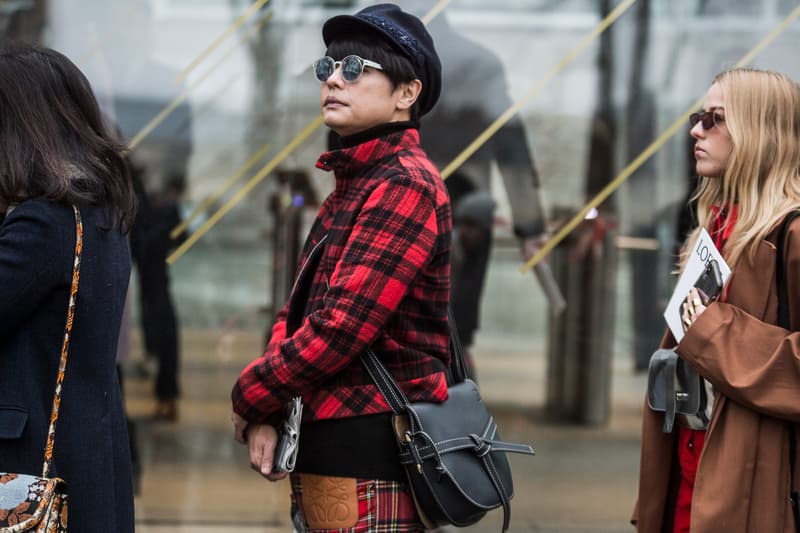 Paris Fashion Week Fall Winter 2018 Street Style street snaps