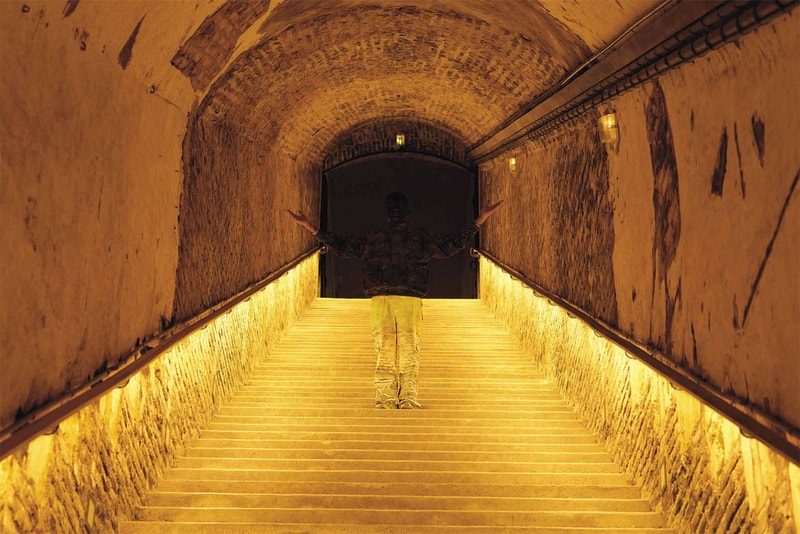 Ruinart Liu Bolin The Invisible Hands Art Exhibition Unesco World Heritage Site Art Basel