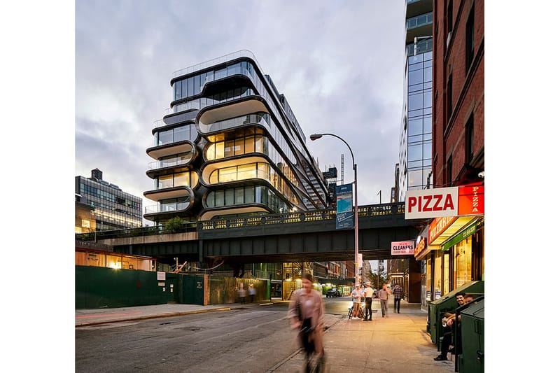 A Look at Zaha Hadid Architects' Completed "520 West 28th" New York Project