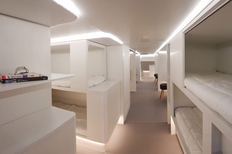 Airbus May Install Bunk Beds on Airplanes by 2020