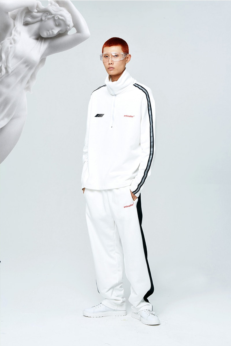 ANTIMATTER Fall Winter 2018 Lookbook collection release date info drop korea puffer jacket fleece oversized track suit