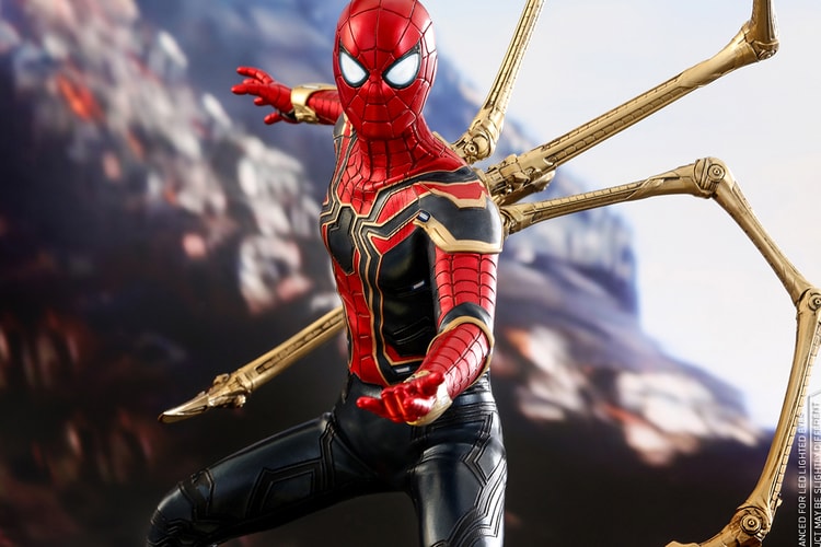 A Closer Look at Hot Toy's Spider-Man Action Figure From 'Avengers: Infinity War'