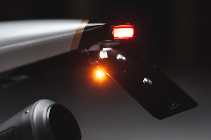 BMW R Nine T Falcon Redesigned Classic Look Aluminium Bodywork Arrow Titanium Exhaust System Motogadget Motoscope Pro Kellermann Atto Signals LED Truck Light ABM Clip-Ons Rizoma Grips