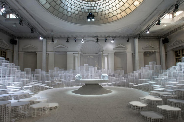 Caesarstone & Snarkitecture Play With Liquid Elements in New Amphitheater Installation