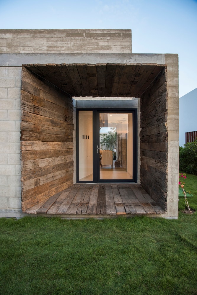 Casa Bogavante by Riofrio Arquitectos Modern Wooden Interior Exterior Seaview Open Plan Garden Plants Inspiration Design