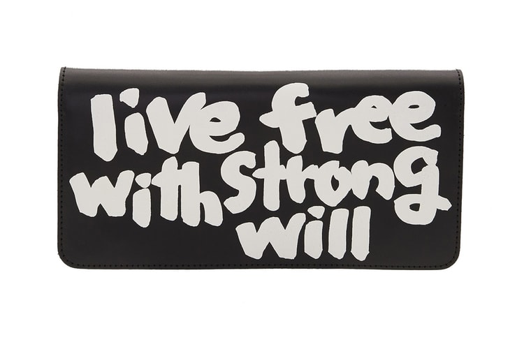 COMME des GARÇONS Unveils a Range Of “Message” Wallets