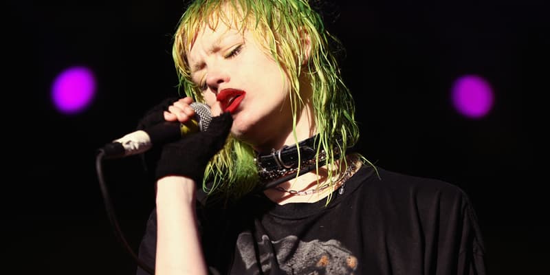 crystal-castles-doe-deer