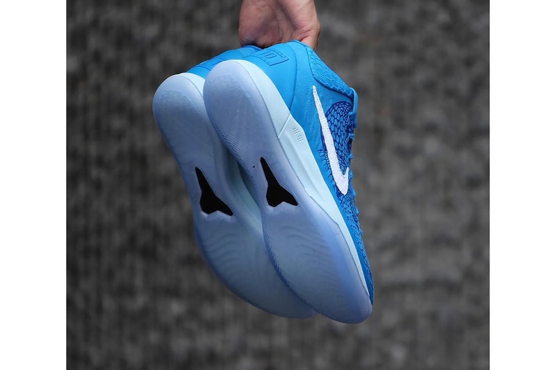 DeMar DeRozan Nike Kobe A.D. Mid PE player exclusive sneakers footwear