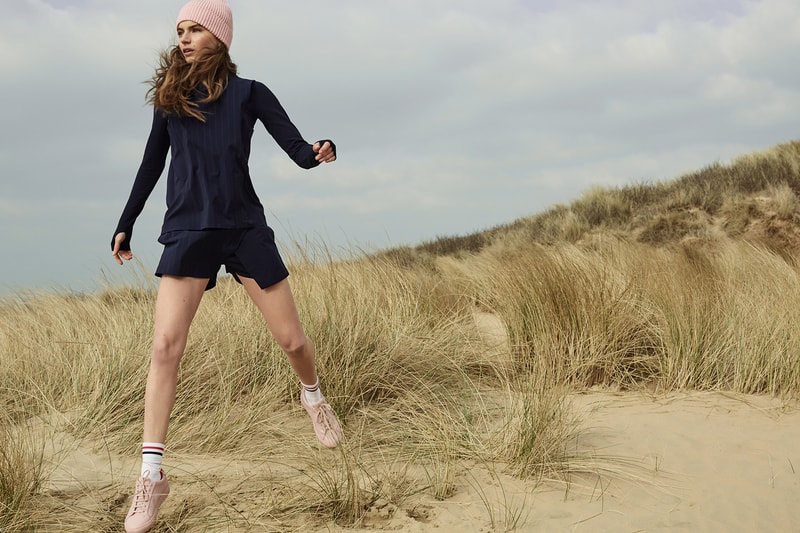 FALKE Spring/Summer 2018 Ergonomic Sport System Collection Beach Sea