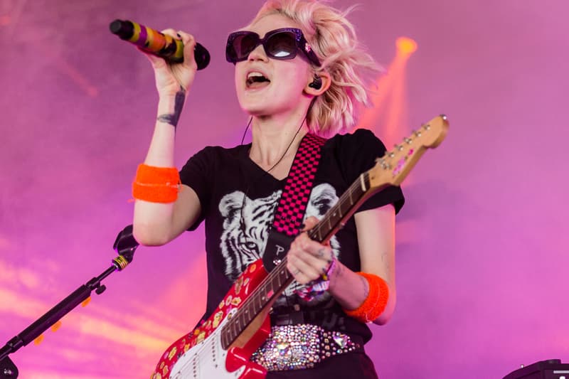 grimes-bbc-radio-1-covers-2016-set-performance