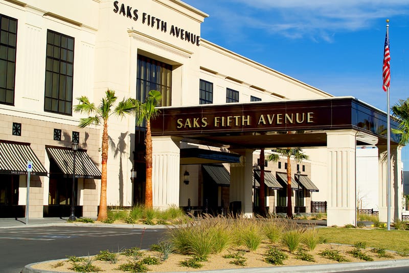 Hackers Steal Five Million Gift Cards From Saks Fifth Avenue