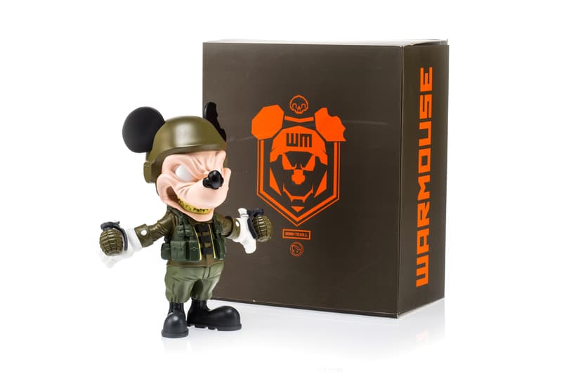 Heritage Auctions April Collectible Toys Auction KAWS TOYS Bearbricks Medicom Be@rbricks Kidrobot Supreme New York Los Angeles BAPE Lucas Films Orignalfake