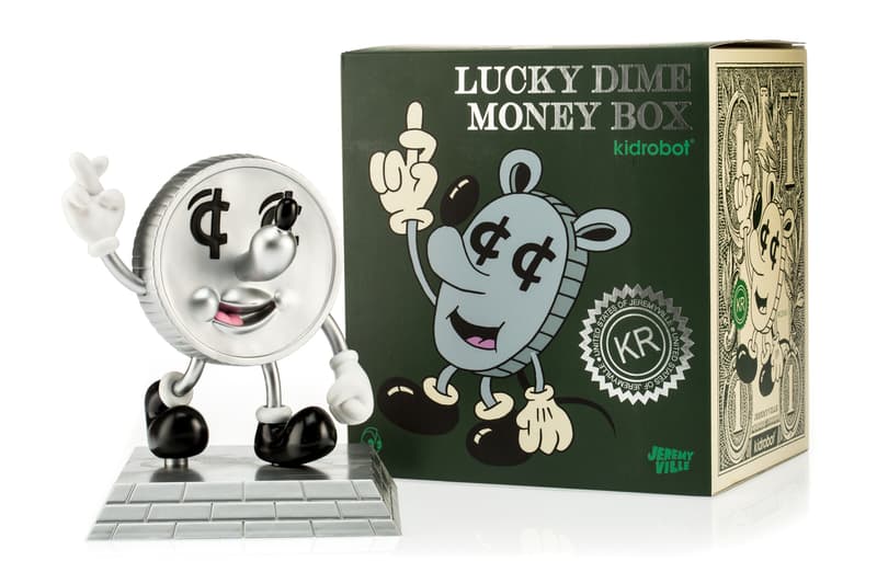 Heritage Auctions April Collectible Toys Auction KAWS TOYS Bearbricks Medicom Be@rbricks Kidrobot Supreme New York Los Angeles BAPE Lucas Films Orignalfake