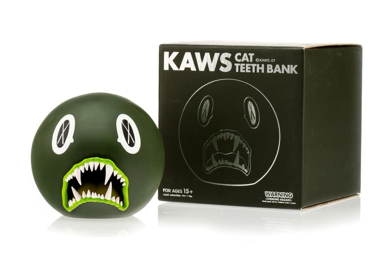 Heritage Auctions April Collectible Toys Auction KAWS TOYS Bearbricks Medicom Be@rbricks Kidrobot Supreme New York Los Angeles BAPE Lucas Films Orignalfake