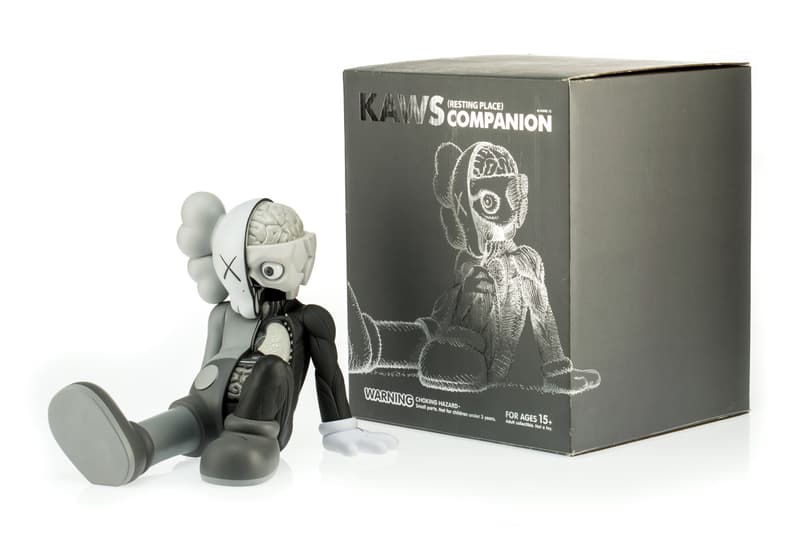 Heritage Auctions April Collectible Toys Auction KAWS TOYS Bearbricks Medicom Be@rbricks Kidrobot Supreme New York Los Angeles BAPE Lucas Films Orignalfake