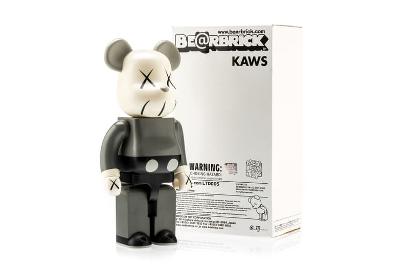 Heritage Auctions April Collectible Toys Auction KAWS TOYS Bearbricks Medicom Be@rbricks Kidrobot Supreme New York Los Angeles BAPE Lucas Films Orignalfake