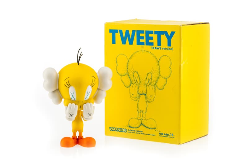 Heritage Auctions April Collectible Toys Auction KAWS TOYS Bearbricks Medicom Be@rbricks Kidrobot Supreme New York Los Angeles BAPE Lucas Films Orignalfake