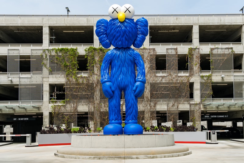 kaws bff companion sculpture playa vista los angeles california sculpture artwork art