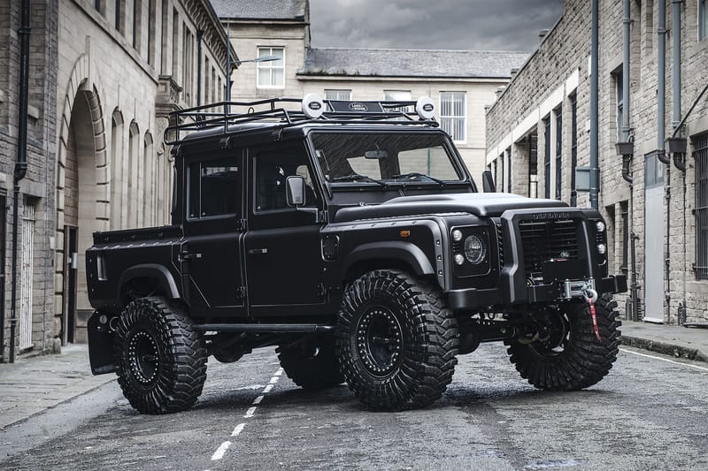 Chelsea Truck Co. Reveals Custom Land Rover Defender Bigfoot