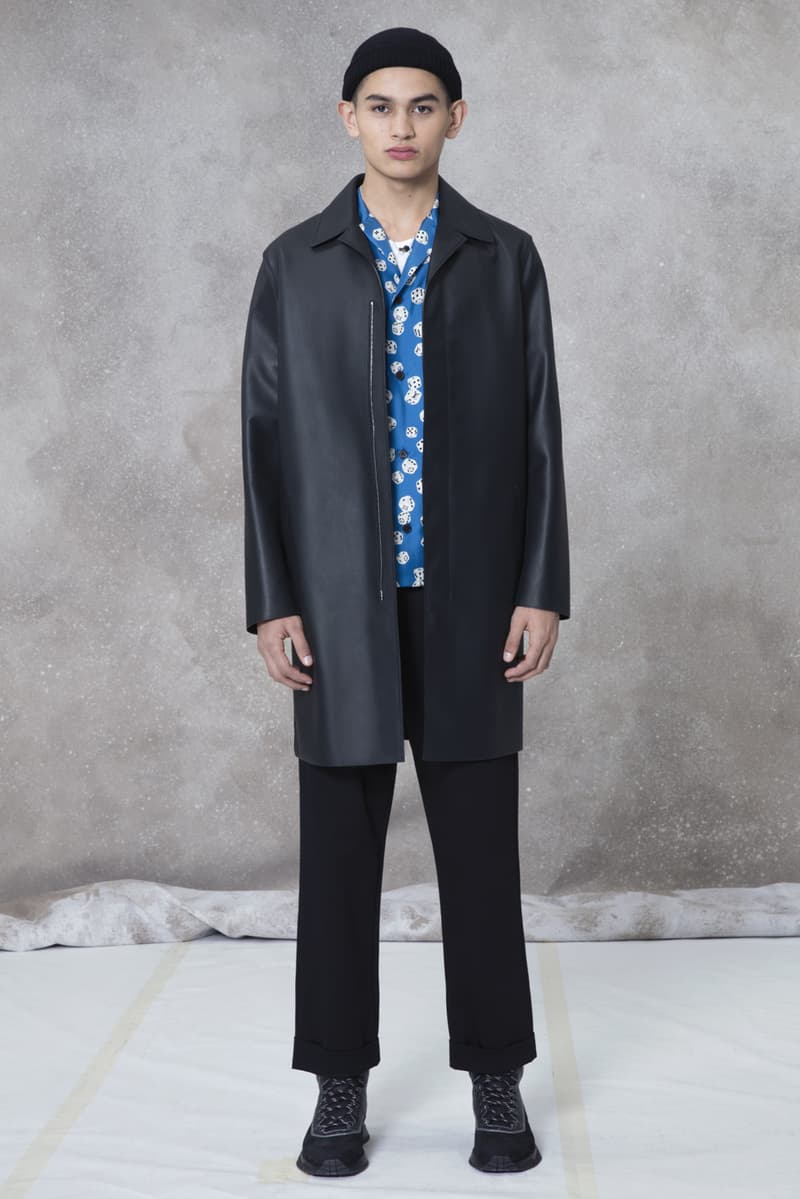 Louis Vuitton "Monogram Vivienne Eclipse" Pre-Fall/Winter 2018 Exclusive Collection White Black Blue Yellow T-Shirt Side Overall Duffle Bag Backpack Watch