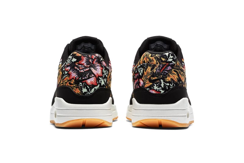 nike air max floral