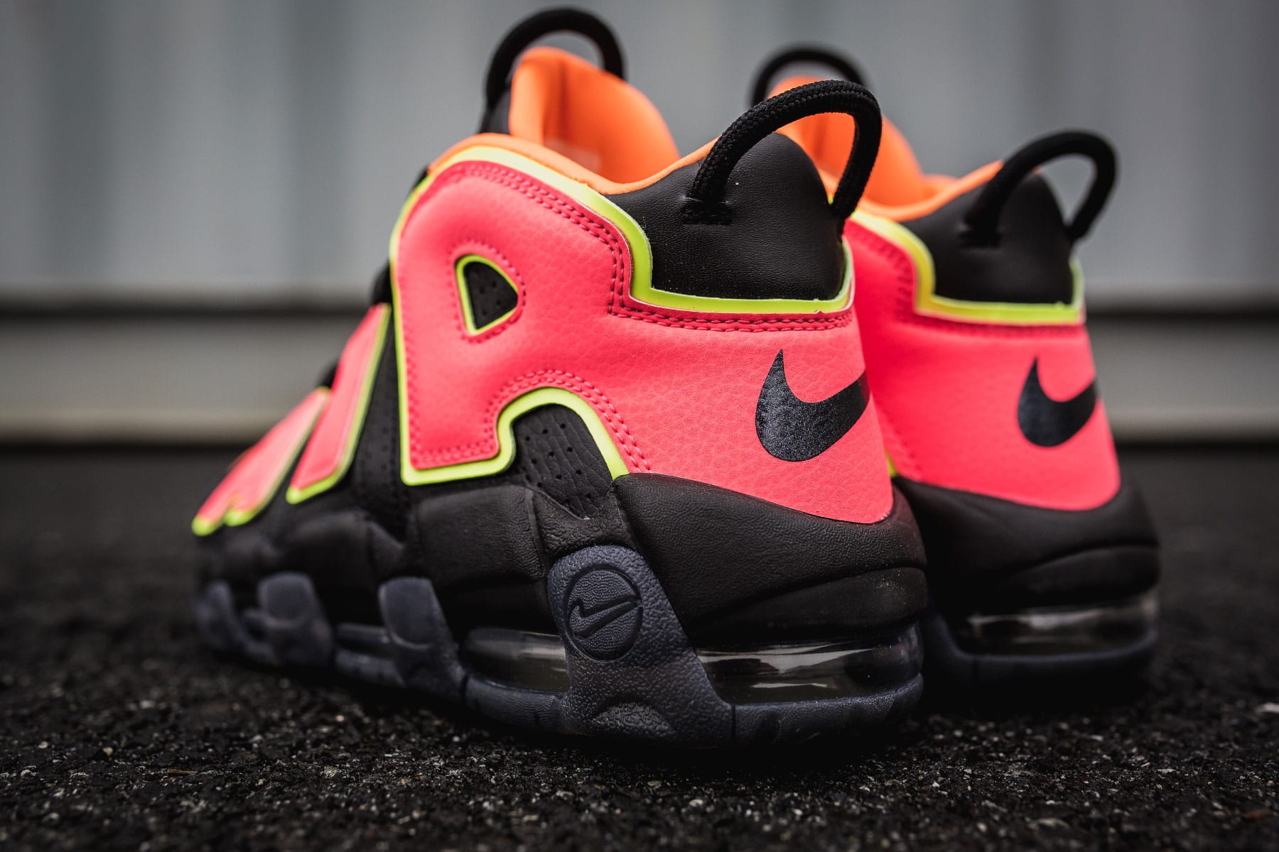 nike air more uptempo hot punch