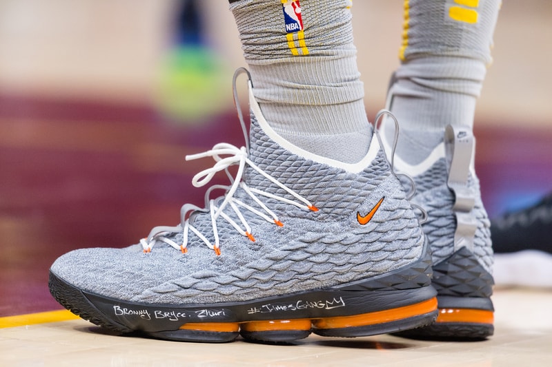 Nike LeBron 15 "Team Orange" Colorway Air Max 95 LeBron James on-court feet NBA basketball
