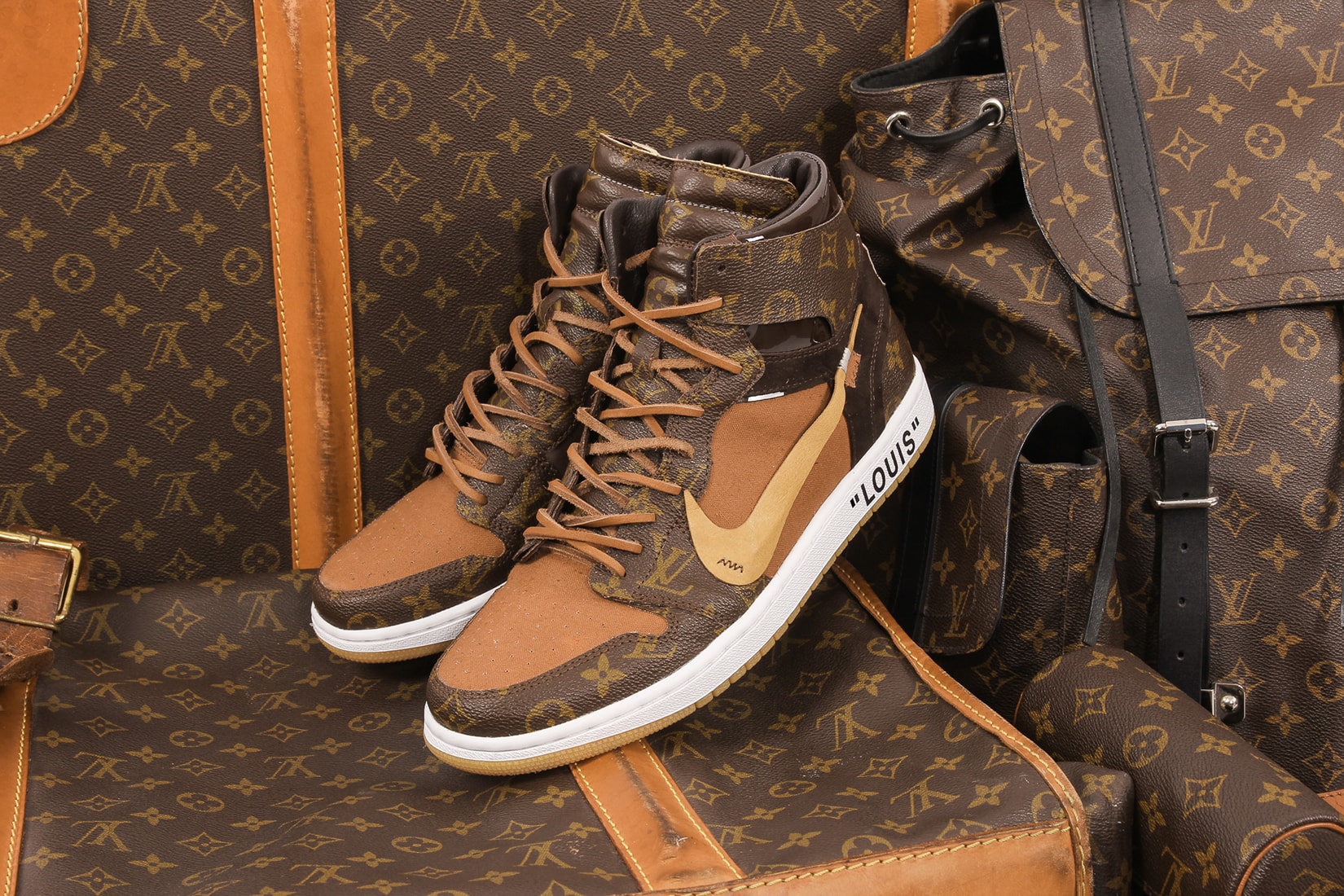Custom Virgil Abloh x Louis Vuitton Nike Sneaker