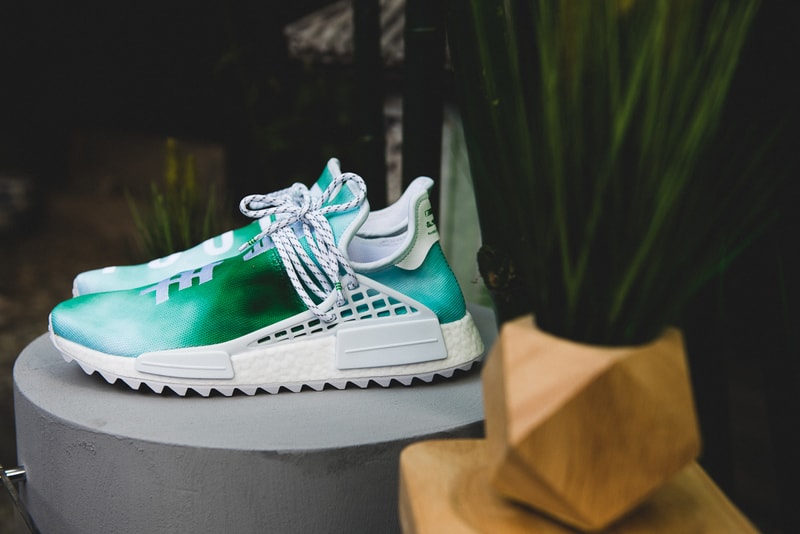 Pharrell x adidas NMD Hu China Exclusive Pack Metallic Gold Friends and Family