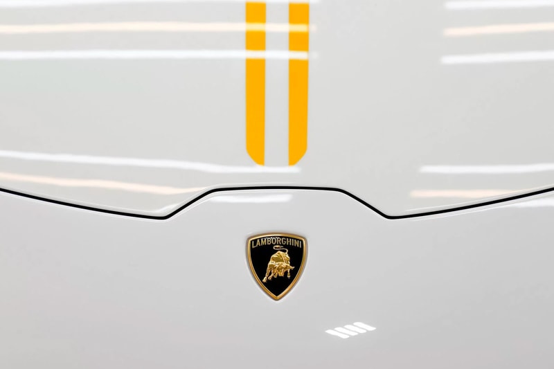 Pope Francis Lamborghini Huracan Auction price purchase 2018 sports car charity