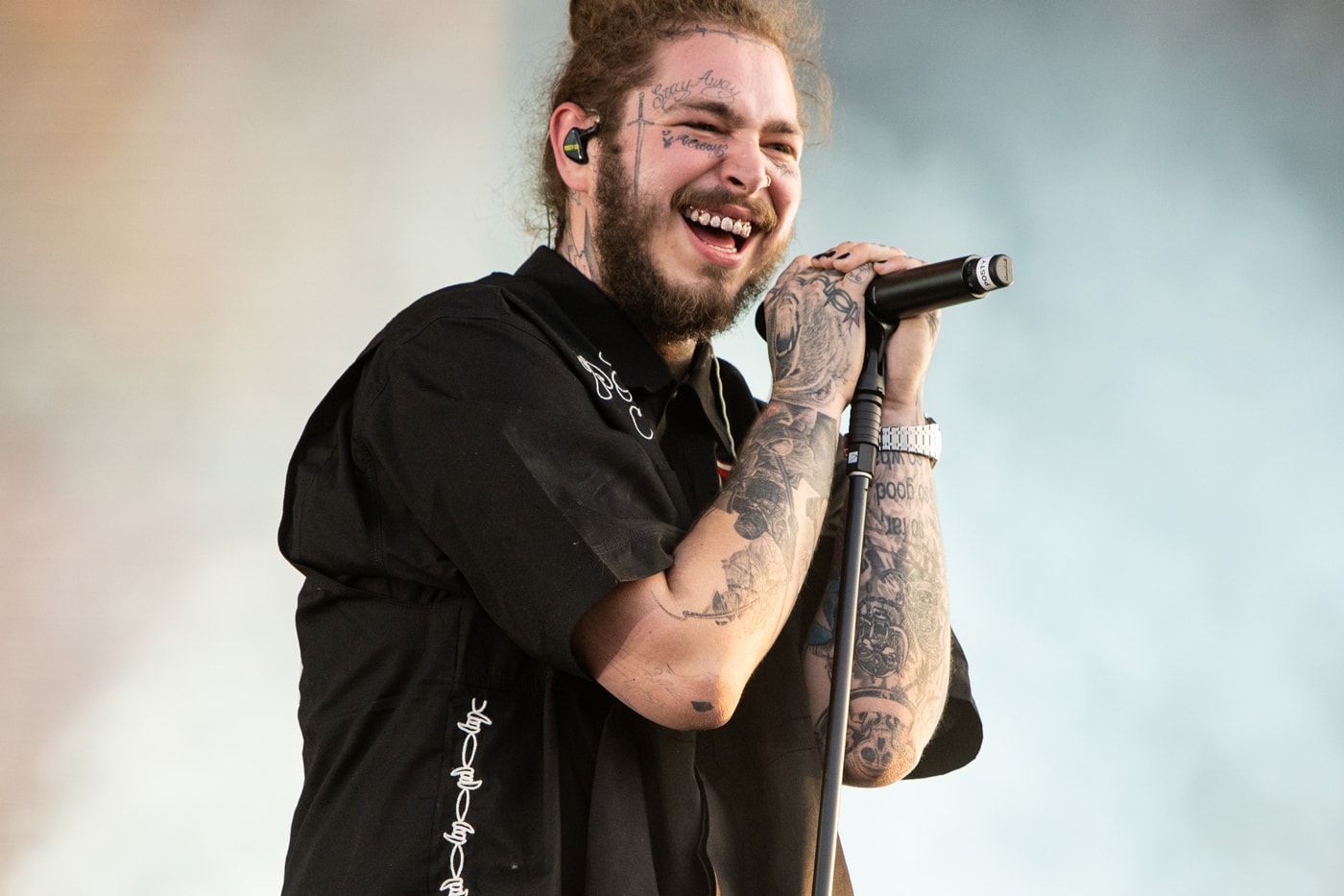 Post Malone Is Stone Cold With The Flex In His New Video For Go Flex
