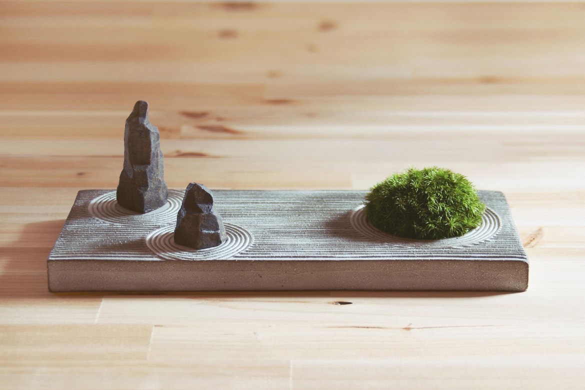 Studio Zok Miniature Rock Zen Garden Hypebeast