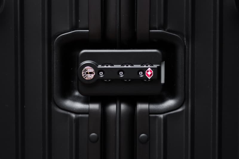 Supreme RIMOWA Spring/Summer 2018 Street Style Streetsnaps Suitcase Luggage Accessories Clothing For Sale London New York Topas Multiwheel 45L 82L