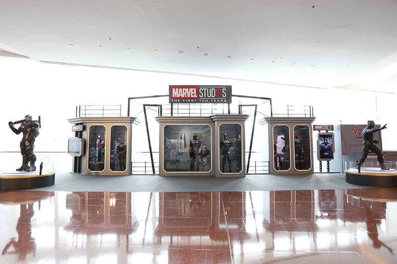 Marvel Studios Avengers Infinity War Hong Kong Exhibition Guardians of the Galaxy Spider-Man Ironman Thor Starlord War Machine Groot Thanos Black Widow Black Panther Gauntlet Hulk Buster Rocket Racoon Festival Walk Full Look