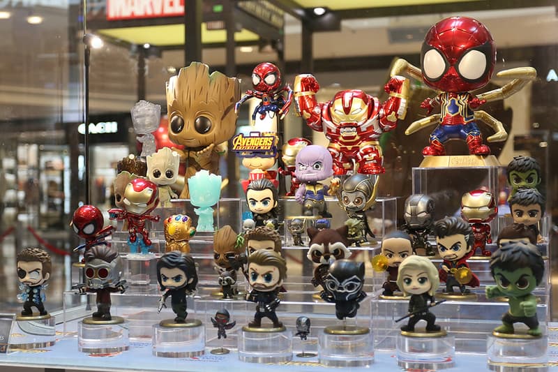 Marvel Studios Avengers Infinity War Hong Kong Exhibition Guardians of the Galaxy Spider-Man Ironman Thor Starlord War Machine Groot Thanos Black Widow Black Panther Gauntlet Hulk Buster Rocket Racoon Festival Walk Full Look