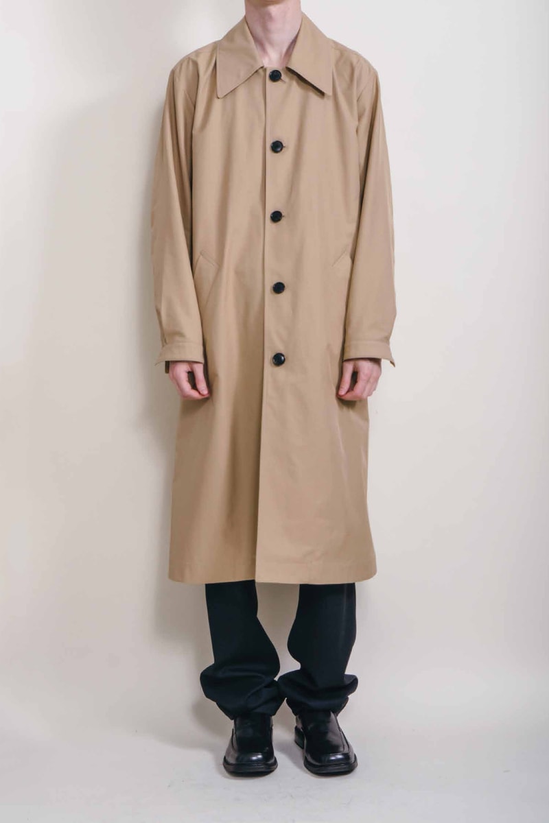 Tourist Studios Fall/Winter 2018 Lookbook Long Button Blazers Plain Tees T-Shirts Sweatshirts Zip Up Track Jackets Smart Casual Shirts Simplistic Collection