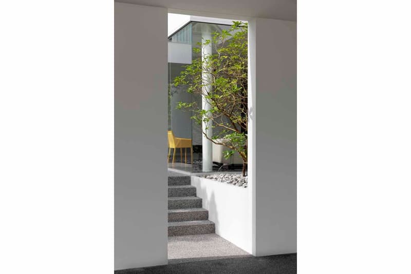White Box Ayutt and Associates Homes Houses Modern Interior Exterior Bangkok Thailand Interior Exterior Building Inspiration Influence Minimalist
