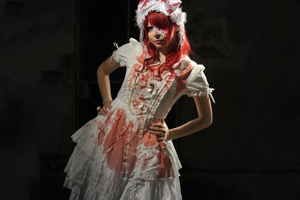 Guro lolita Yami Kawaii Subculture Fashion japan harajuku menhera mental health style fashion suehiro maruo mori chack junji ito trend horror manga tokyo