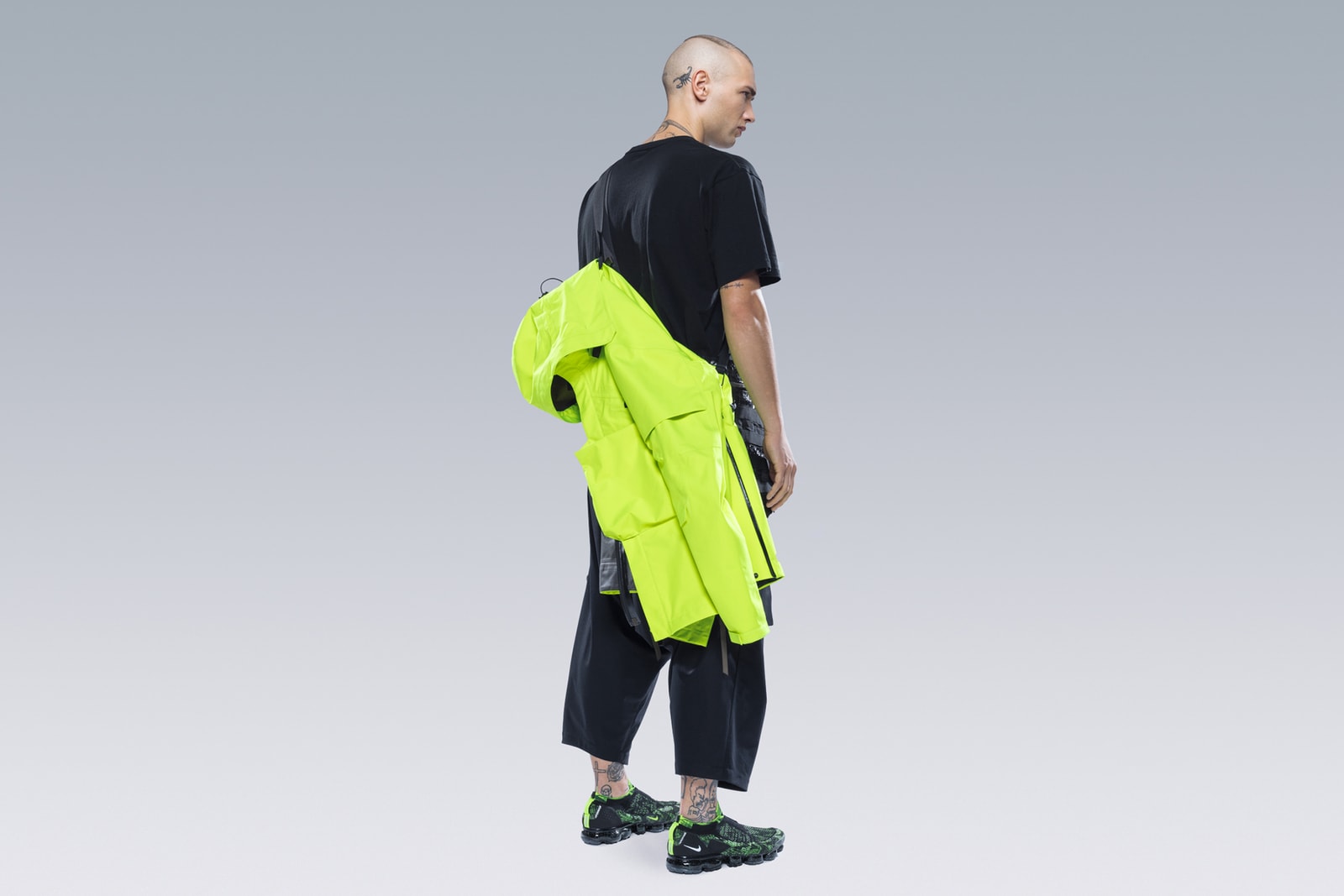 Supreme Spring/Summer 2018 Drop 14 Release Info Levi's Clarks Originals pinball machine palace Dragon ball Z KITH champion nikelab ACG Acronym aime leon Dore bodega our legacy opening ceremony kishin shinoyama
