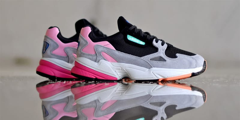 adidas falcon core black light granite