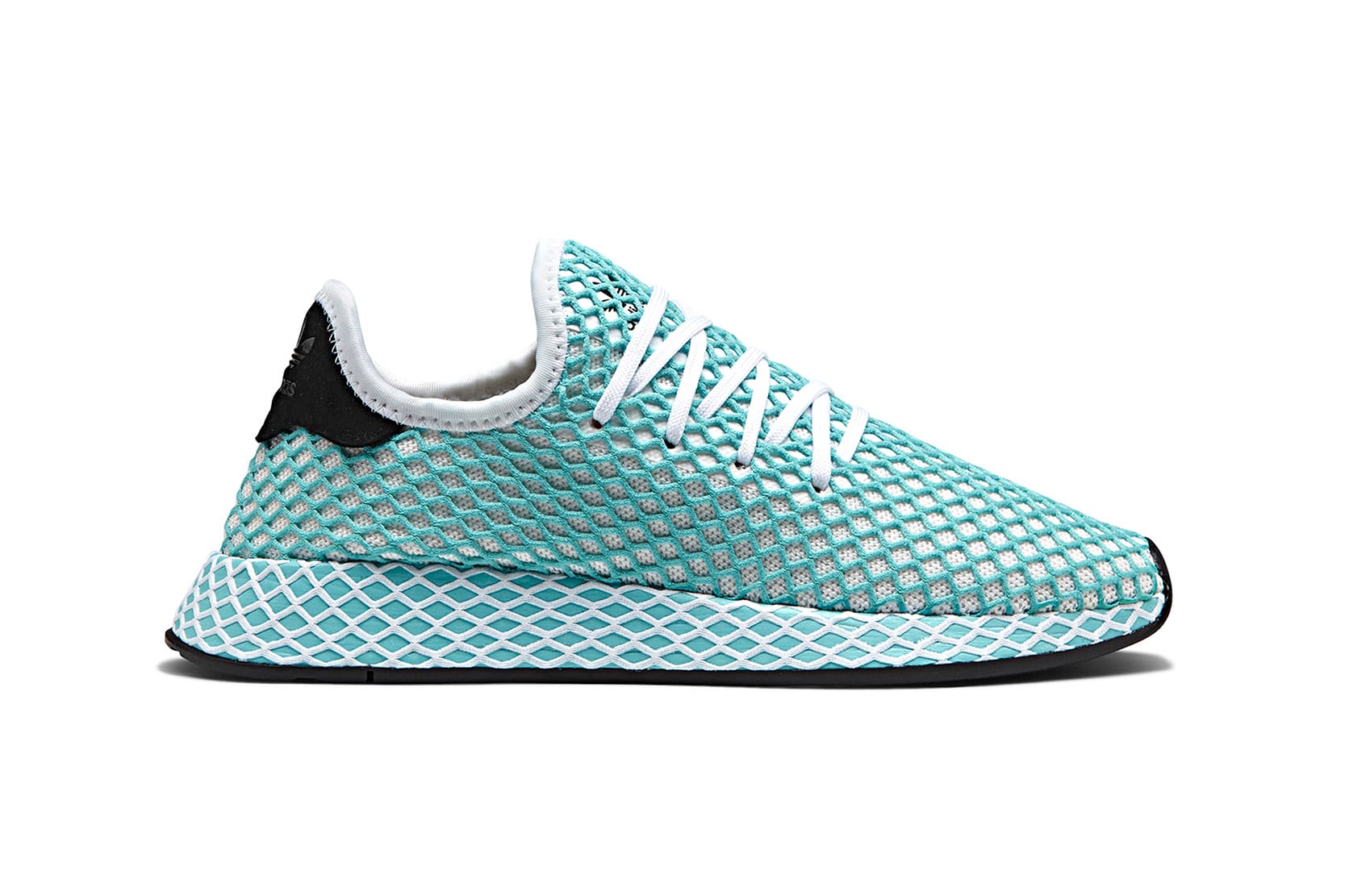 How Adidas Turns Plastic Bottles and Ocean Waste Into Shoes - TechEBlog